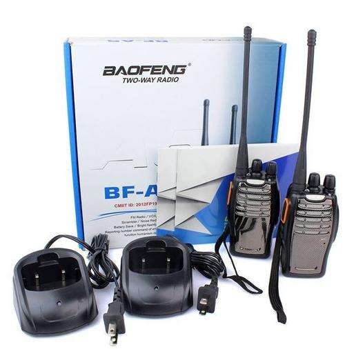 2 Hand Radio's Set BF-A5 - FM Radio, 1500mA, PC Software Programmable, Belt Clips & Slings