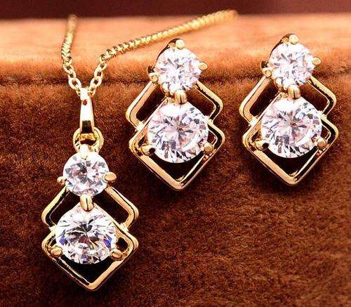 Elegant 18K Yellow Gold Plated Double Diamond Shaped Jewellery Set With Cubic Zirconia Stones
