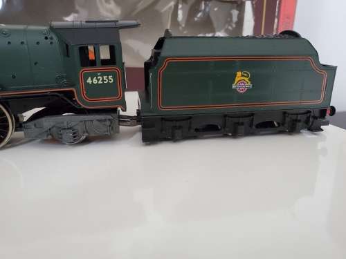 HORNBY OO SCALE - BR CITY OF HEREFORD 4-6-2 STEAM LOCO and TENDER - BOXED