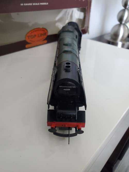 HORNBY OO SCALE - BR CITY OF HEREFORD 4-6-2 STEAM LOCO and TENDER - BOXED