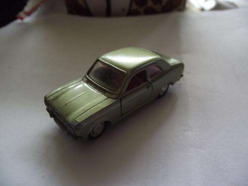 SCHUCO FORD ESCORT Mk.1 GT