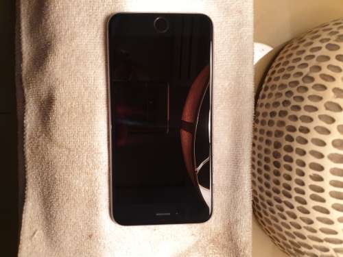 iPhone 6S Plus 64GB Space Gray + 3800 mAH battery powercase **PRISITINE CONDITION**