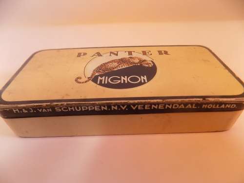 Vintage PANTER MIGNON 10 Cigarette Tin Holland