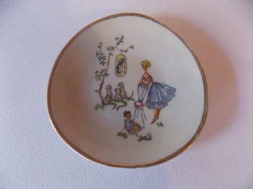 Vintage Artistic Bavaria Dish - Made in Germany