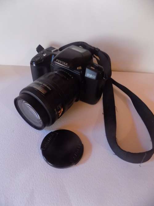 Old Pentax PZ10 Film Camera with Pentaz 28-80 Lens