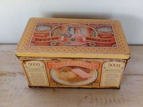 Old English & Afrikaans PYOTTS Biscuits Tin