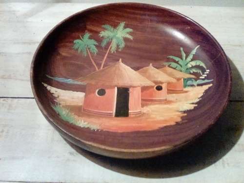 Wooden Bowl Pianted by George Chilinda from Malawi 1979