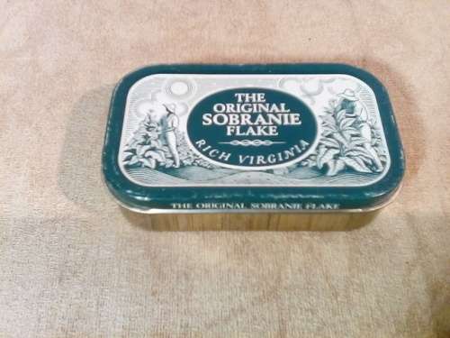 The Original Sobranie Flake Rich Virginia Tin - Size 9.5cm x 5.8cm x 2.2cm