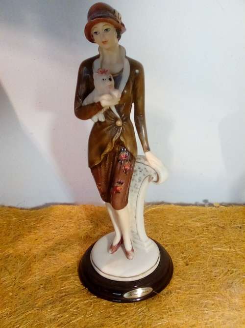 Lovely 2002 Crosa 'La Anina Collection' Figurine - Unfortunately Neck Repaired