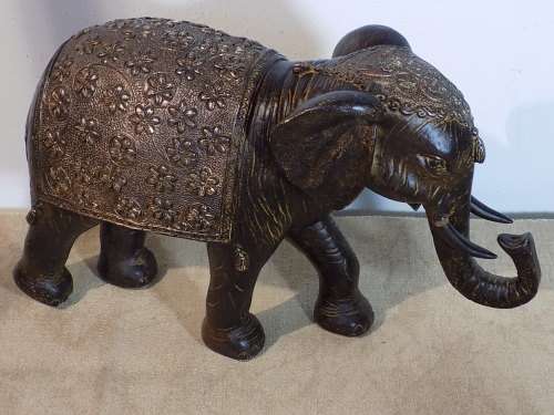 Decorative Ceramic Type Elephant for Home Decor