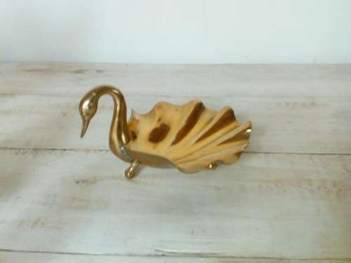 Brass Duck with Spread Wings Effect Dish