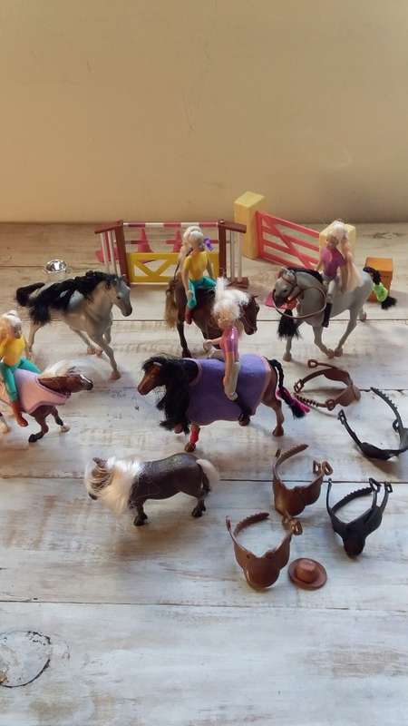 Bunch of Show Jumping Related Toys - As per Images