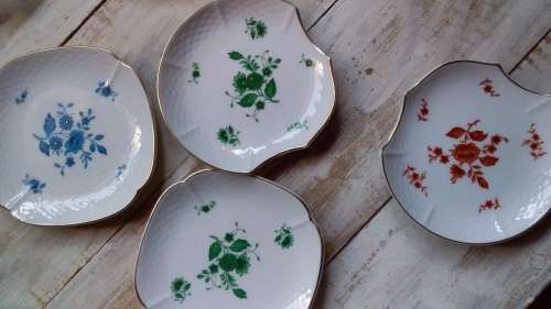 Four Decorative Dishes from Life Time Collection