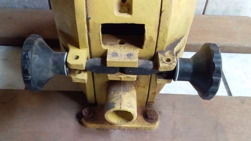 Vintage Whale 25 Gusher Pump - Munster Simms Northern Ireland
