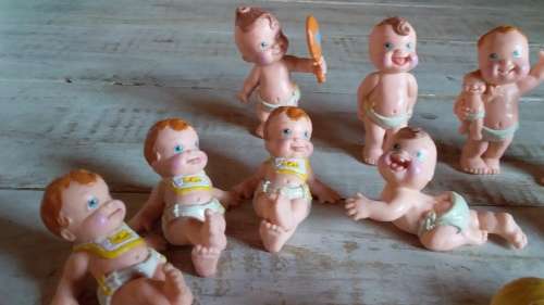 9 x LGT 1991 Magic Diaper Babies plus few Other Toys