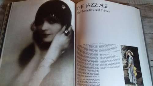 A History of Fashion - Updated 1990 Edition 304 Pages