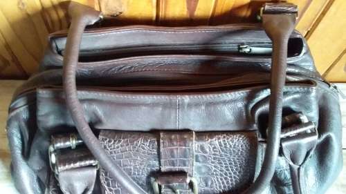 Pre-used Bella Bianca Handbag