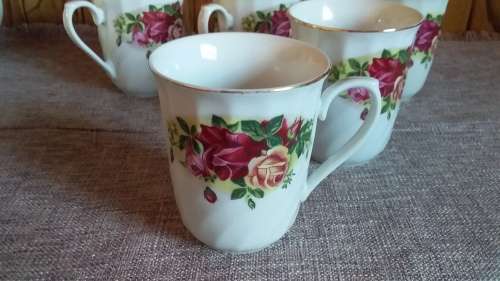 Five Rose Design Cups for One Bid