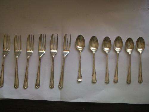 Six x Grosvernor Delphic EPNS Forks Six x EPNS Spoons