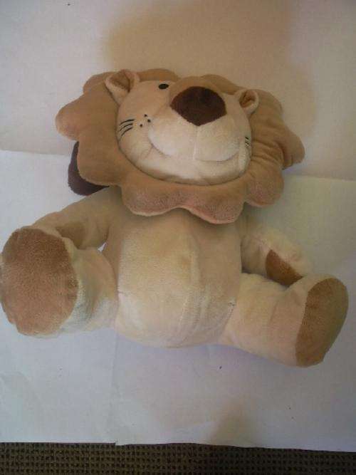 Soft Cuddly Lion Soft Toy
