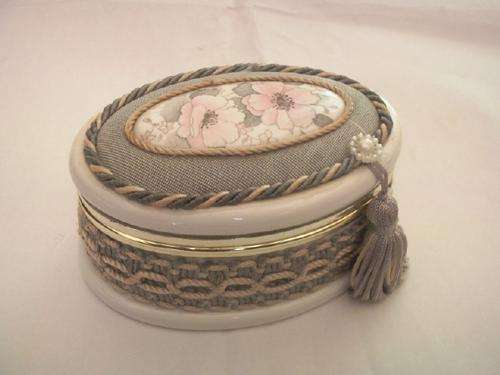 Lovely Porcelain & Material Trinket Holder - Made in Italy