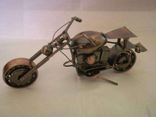 Metal Harley Davidson Replica with Turning Wheels