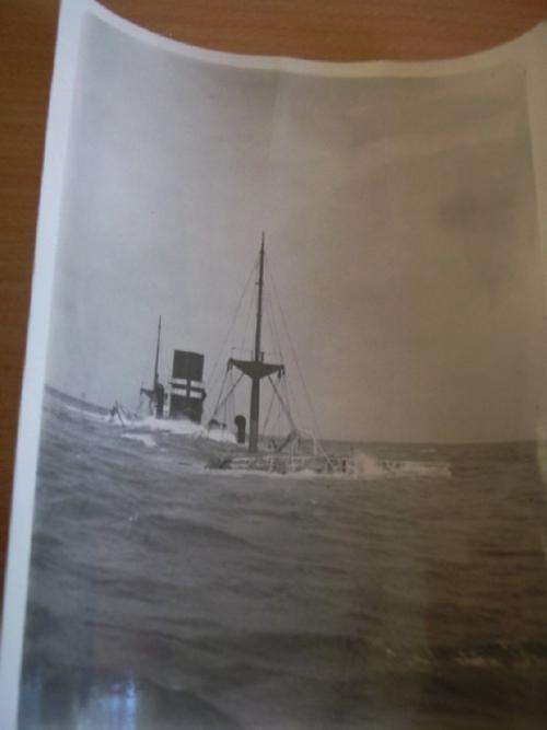 Ship under Water