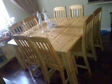 Large Pine Dining Room Table plus Eight Chairs