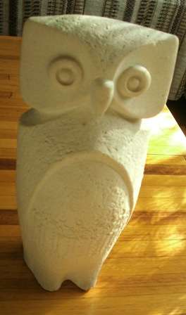 Large & Heavy Stoneware Owl - 25cm x 13cm x 9cm