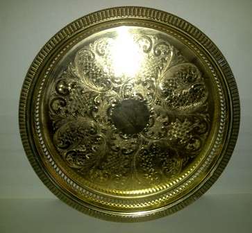 Gorgeous Tarnish - Free Metal Gold Effect Circular Tray - 29cm x 4cm