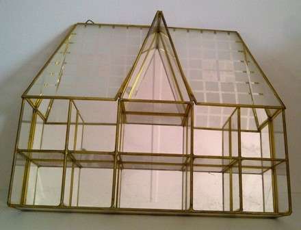 House Shaped Metal & Mirrored Wall Hanging for Small Ornaments