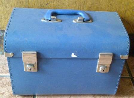 Vintage Hippo Turquoise Vanity Case with Checkered Interior