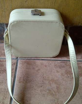 Cream Leatherette Vanity Case with Strap