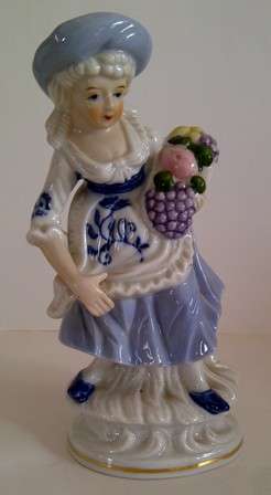 Gorgeous Lady with Fruit Basket Ornament - 17cm
