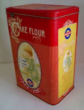 Old Snowflake Cake Flour Tin