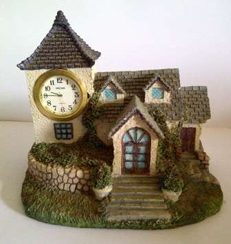 Prowa Quartz Clock in Larger House Shaped Ornament - Working