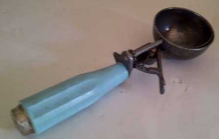 Vintage Ice Cream Scoop - Made in Japan