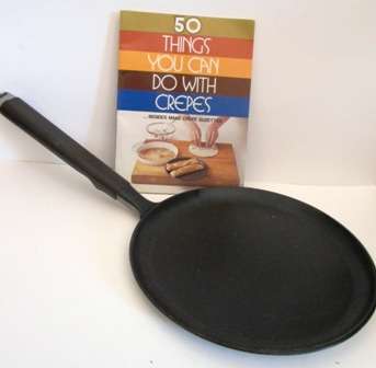Vintage Crepe Pan & Recipe Booklet - Made in USA