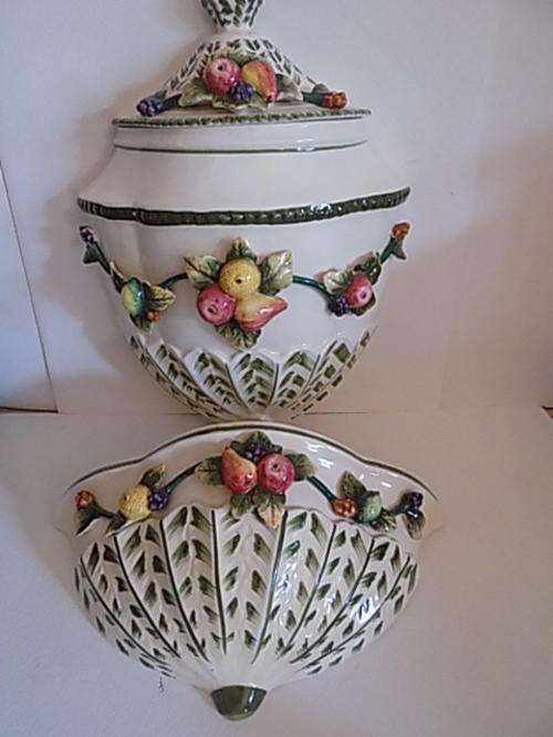 Decorative Wall Hanging Scones in Very Good Condition
