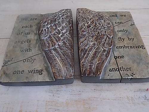 Set of Crack Effect Stoneware Wall Hanging with Very Wise Words