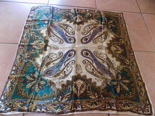 Decorative Silk Cloth 67cm x 67cm