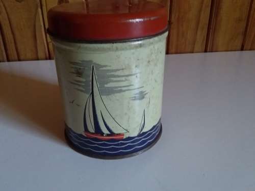 Unknown Round Nautical Scene Tin