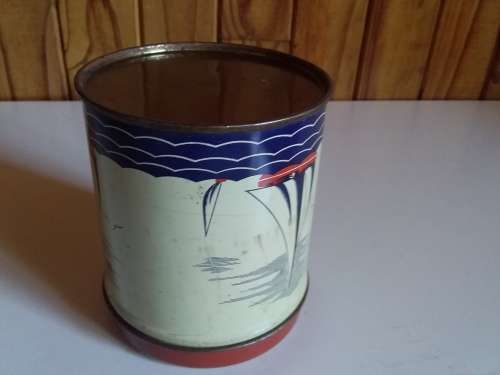 Unknown Round Nautical Scene Tin