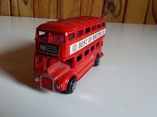 Die Cast London Bus 9cm x 5cm x 3cm