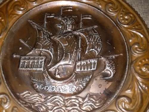Metal Old Ship Design Raised Detail Wall Hanging Plate