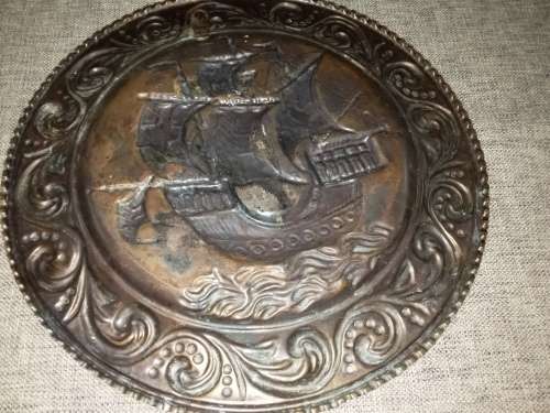 Metal Old Ship Design Raised Detail Wall Hanging Plate