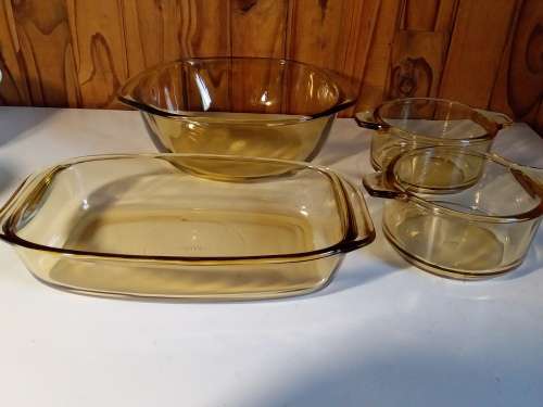 Set of Four Vintage Honey Amber Baking Bowls/Dishes - Stamped `Mexico` Similiar to Pyrex