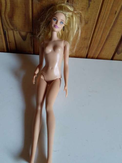 2013 Barbie Doll in Good Condition