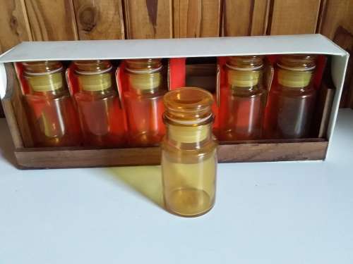 Wood Shelf with Six Amber Jars - Made in Italy