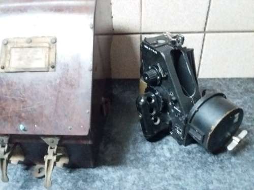 Vintage 1943 British Bubble Sextant MK IX A Instrument